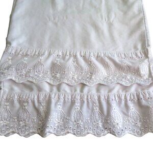 Elegant White Embroidered Standard Pillowcases Pair of 2 Scalloped Lace Trim